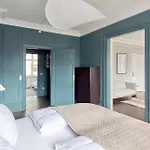 Stylish 4 Bedroom Apartment In Cph City