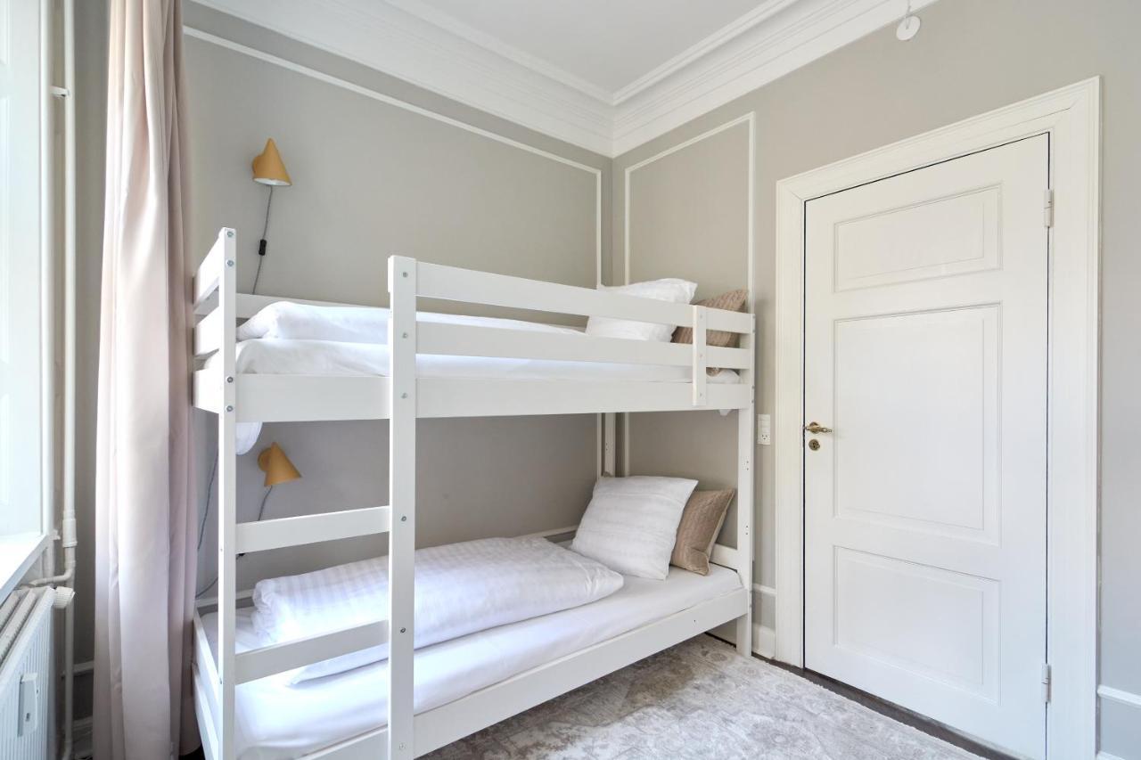 Stylish 4 Bedroom In Cph Apartment *